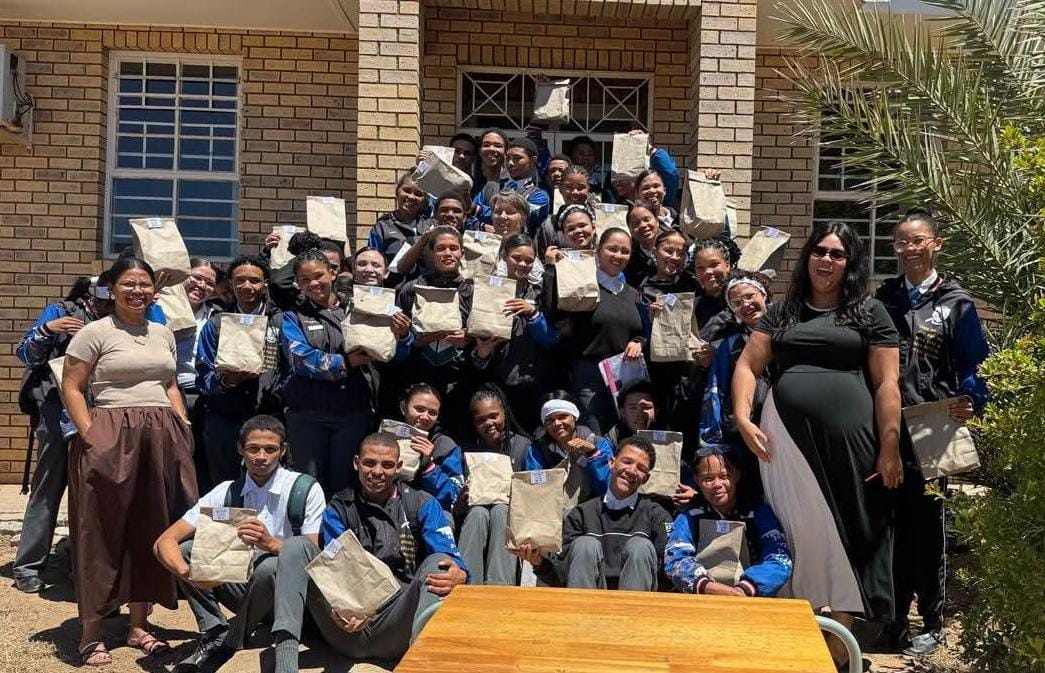 Maatskaplike werkers motiveer Ho�rskool Okiep se matrikulante